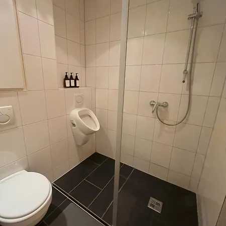 Heritage Apartments - Family-Friendly, Modern, Central Хаймбах