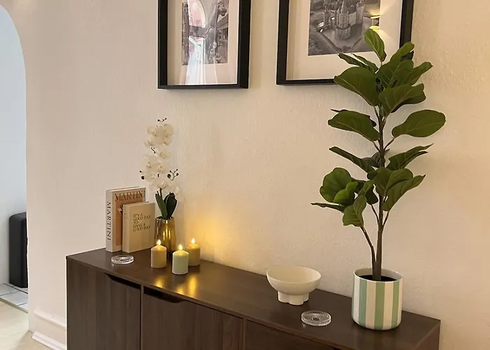 Urban Heritage With Work Space In Düren Center Appartement